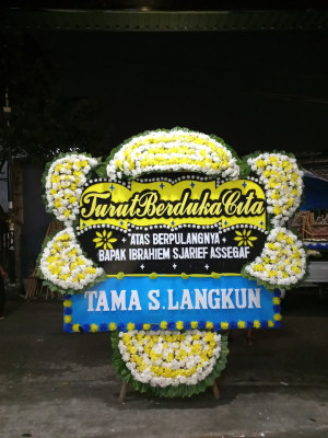 Papan Bunga Duka di Ibun